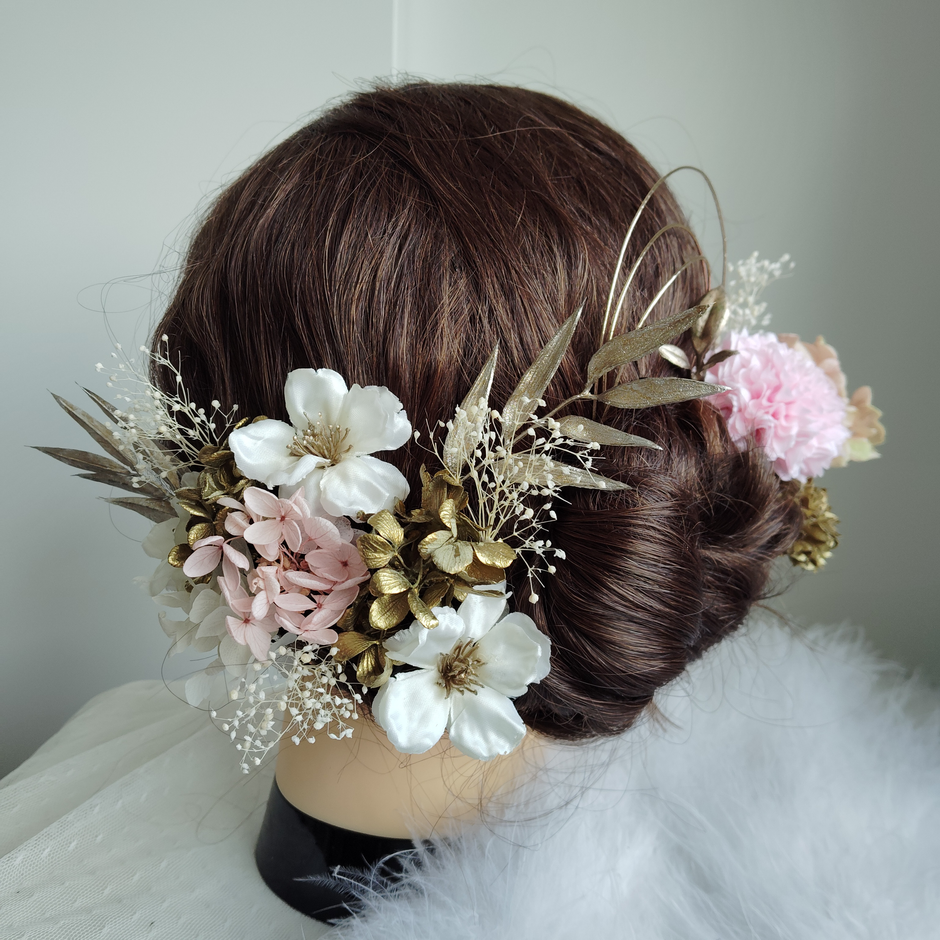 春静＿＿林檎の花の髪飾り　卒業式　成人式 　結婚式　髪飾り 　白無垢　色打掛　振袖　着物　袴　和装　ピンク白金 7,102円