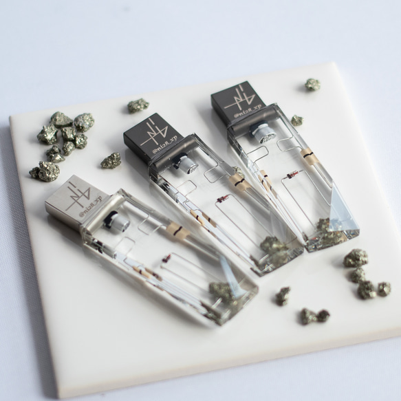 鉱石メモリ(64,128GB) ore USB memory stick 「鉱石」に記録する謎のUSBメモリ 10枚目の画像