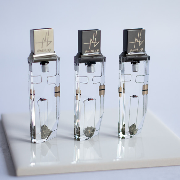 鉱石メモリ(64,128GB) ore USB memory stick 「鉱石」に記録する謎のUSBメモリ 5枚目の画像