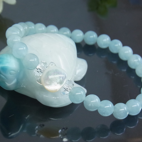 ぷっくり 猫モチーフ アクアマリン 幸せ恋ブレス 愛され石 神秘的 輝き