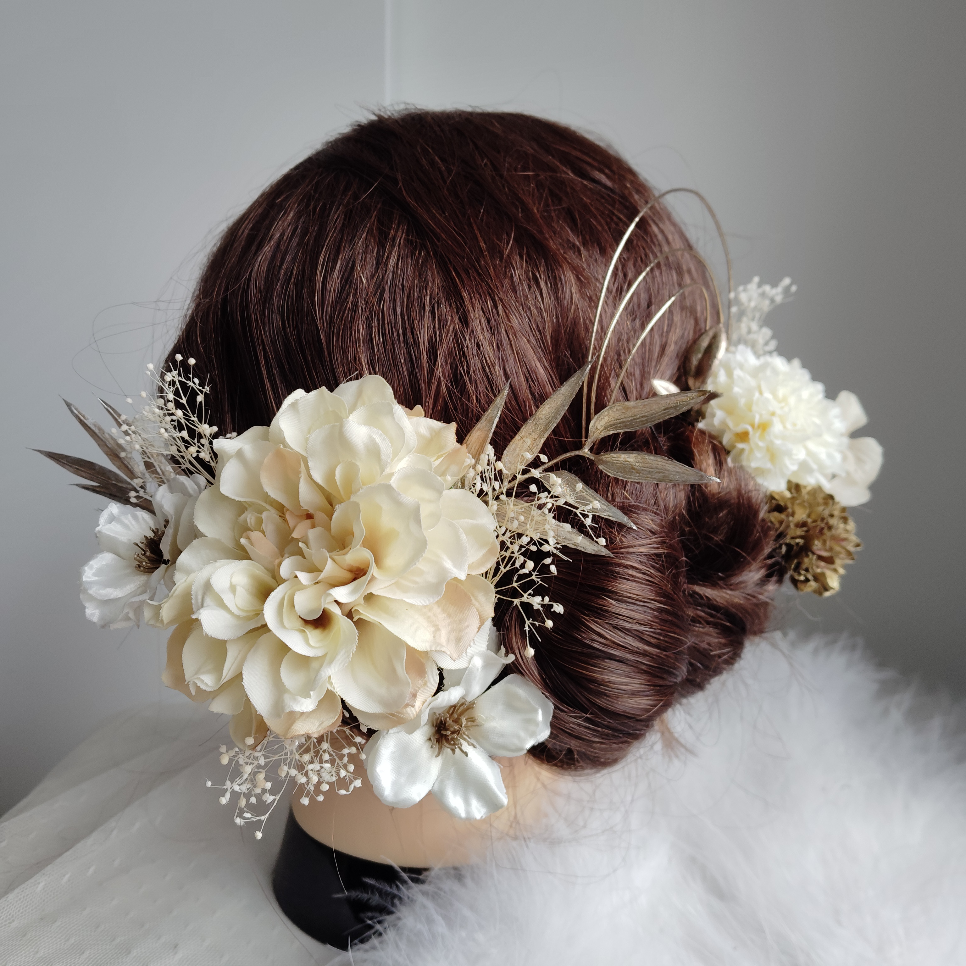 咲静＿＿上品ダリアと林檎の花の髪飾り　卒業式　成人式 　結婚式　髪飾り 　白無垢　色打掛　振袖　着物　袴　和装　白金