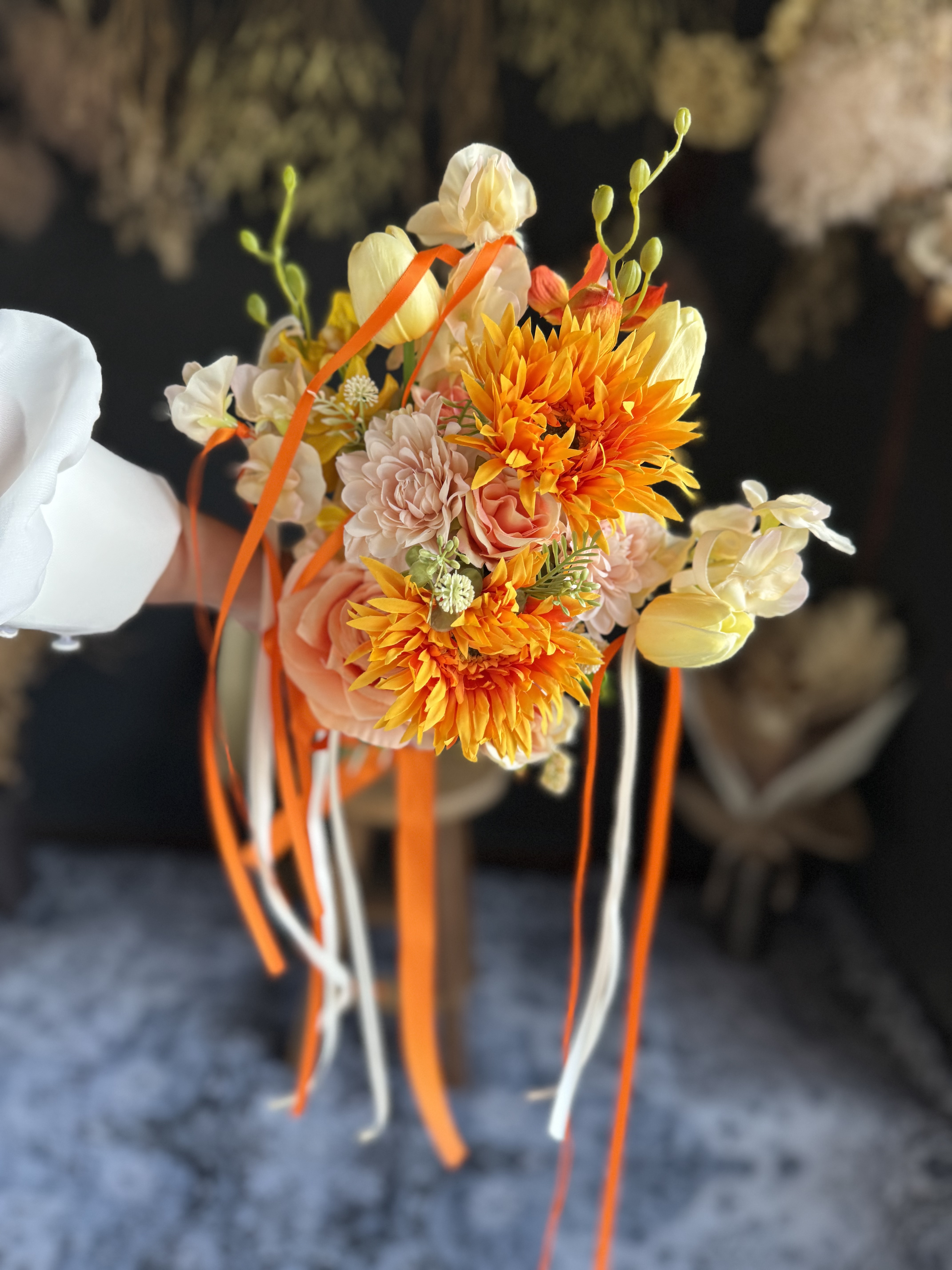 オレンジガーベラクラッチブーケ☆ブートニア オレンジガーベラクラッチブーケ☆ブートニア