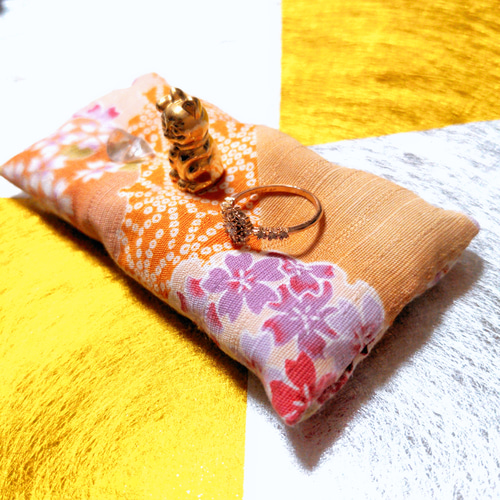 ❤☆素敵なミニ座布団 和柄 オレンジ11 ✖5.5✖2☆配送無料○即購入