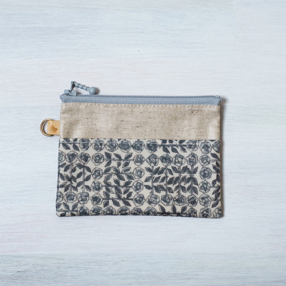 カードポーチ　リバティ Sleeping Rose（スリーピング・ローズ）グレー 2枚目の画像