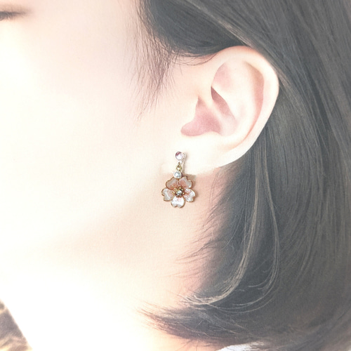 SAKURA～桜～ノンホールピアス//パーツ変更可 イヤリング