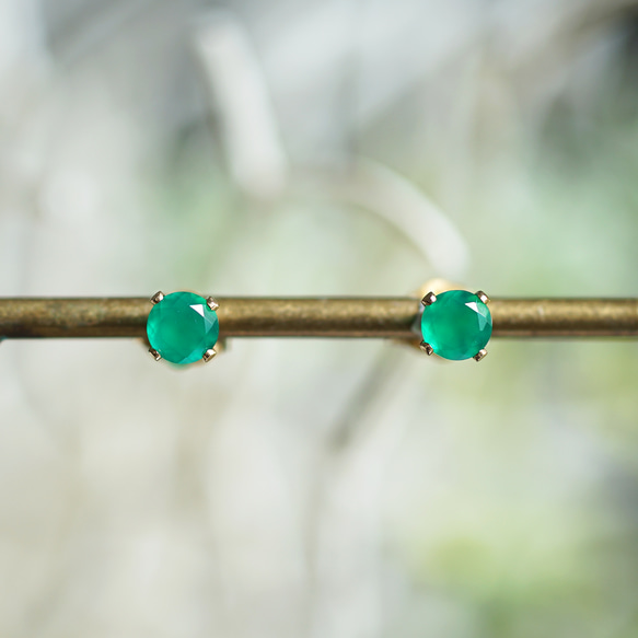 14KGF Pierced earrings with green onyx. 第2張的照片