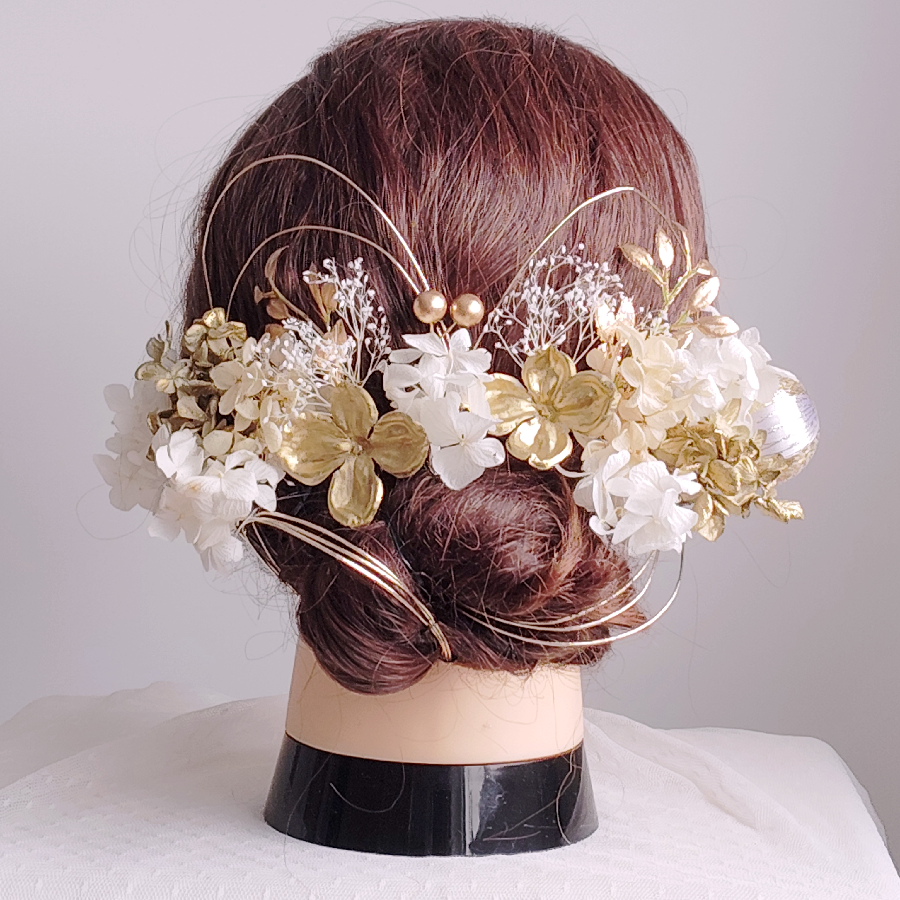 小花と水引の髪飾り　結婚式　成人式　卒業式　花嫁　和装　白無垢　色打掛　着物　ヘッドドレス　前撮り　振袖　袴　鞠玉