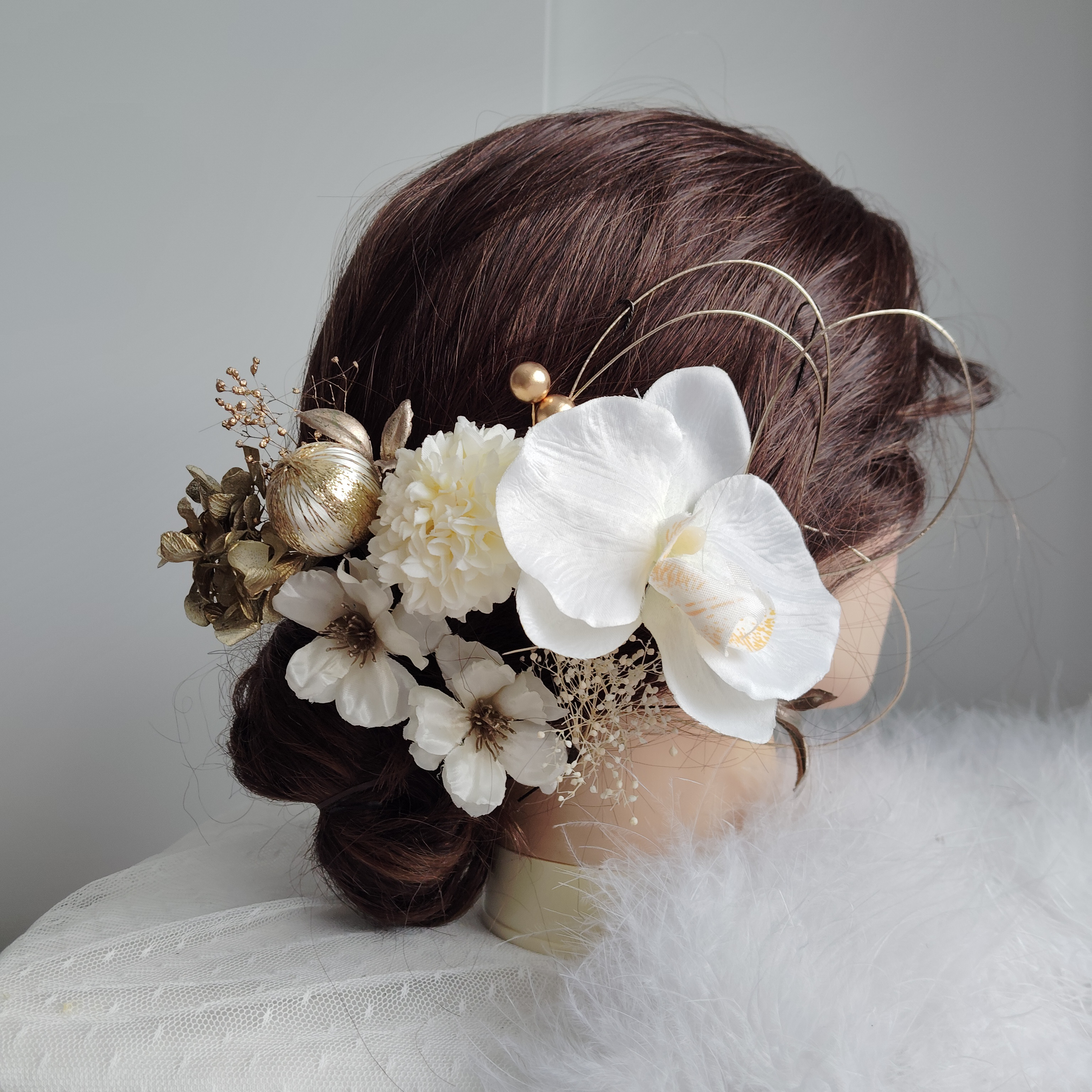 幸花＿＿林檎の花と胡蝶蘭の髪飾り　卒業式　成人式 　結婚式　髪飾り 　白無垢　色打掛　振袖　着物　袴　和装　フォトウェデ
