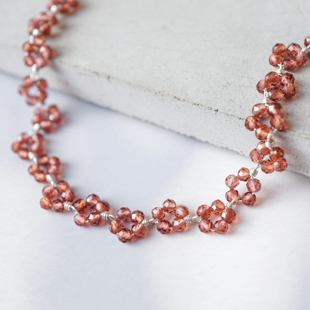 【選べる長さ】「梅の花冠」ガーネット 天然石 1月誕生石 ブレスレット シルバー silver925 母の日