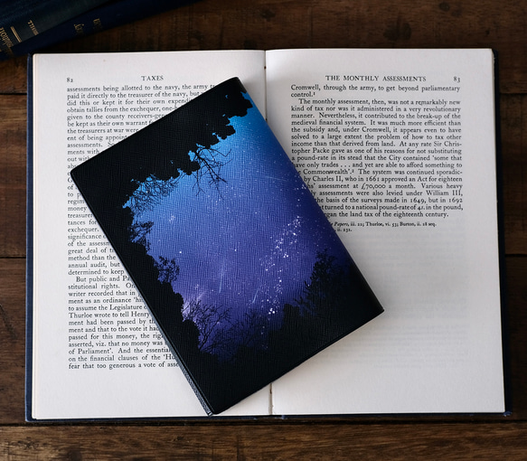 森の中から見上げた夜空 ブックカバー・手帳カバー（A6）ほぼ日手帳