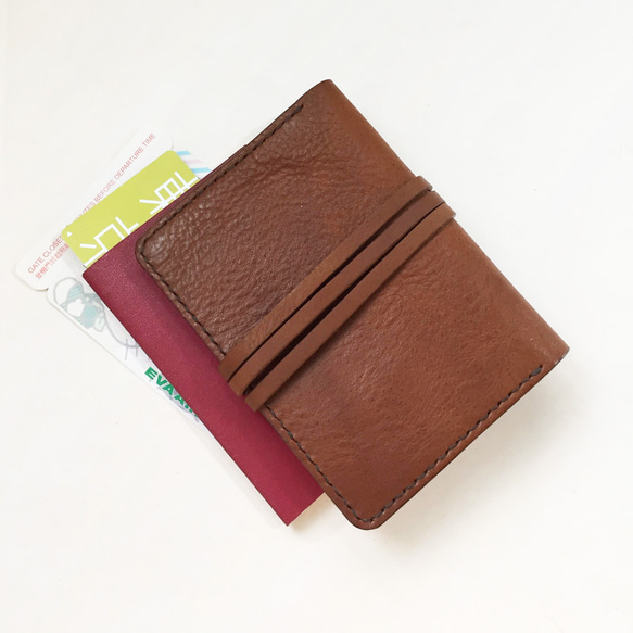 艾曼紐 皮革護照夾 護照套 / 秋栗色 第5張的照片
