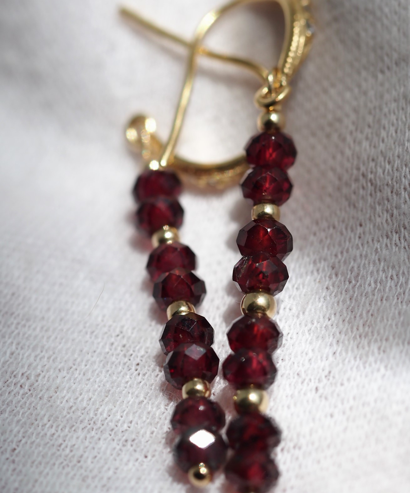 ガーネット　K14gf製　８玉ピアス