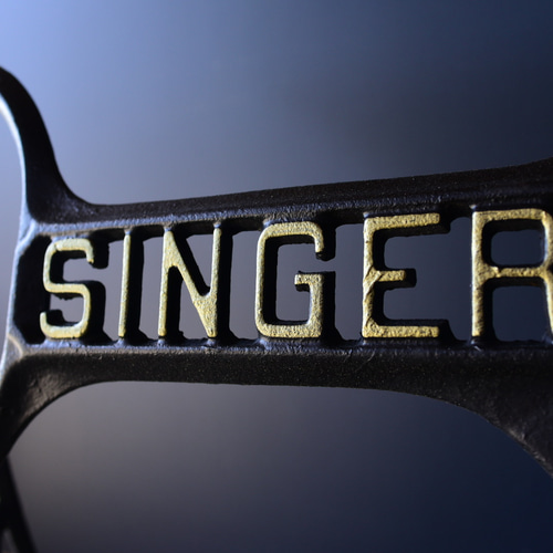SINGER最も美しい脚 アンティークミシンテーブル デスク サイズ変更可
