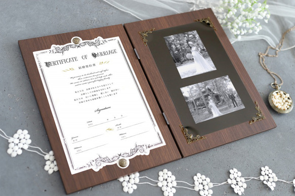 結婚式でのオススメアイテム♪木製ブック 木製の結婚証明書×フォト