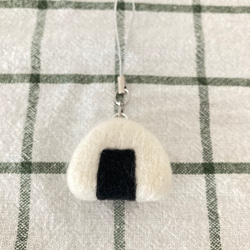 おにぎりのストラップ（羊毛フェルト） キーホルダー みのむし 通販