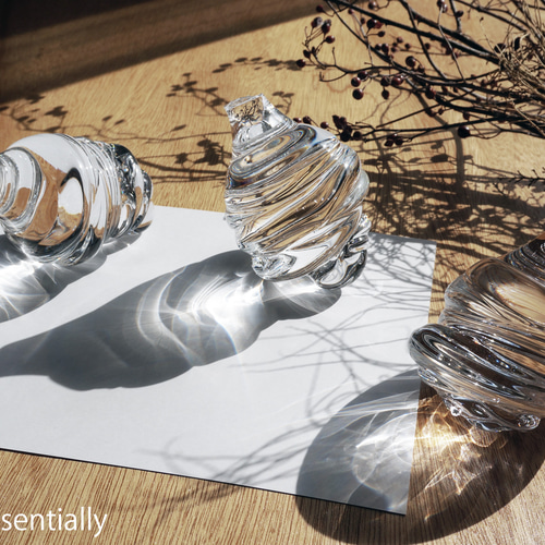 無色透明ガラスのインテリアオブジェ -「 灯りのたね 」○ 12cm その他