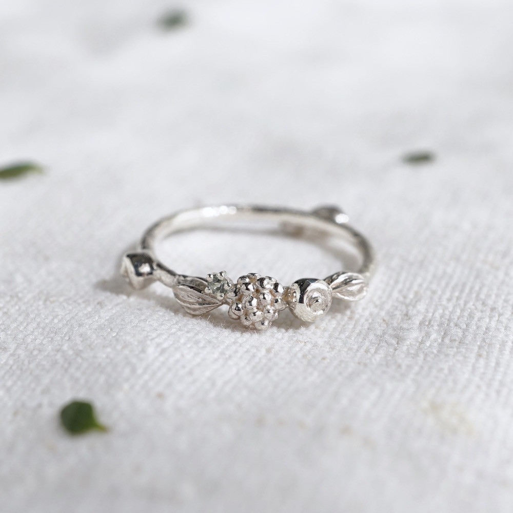 Berry ring Ⅱ [R047SV] 12,705円