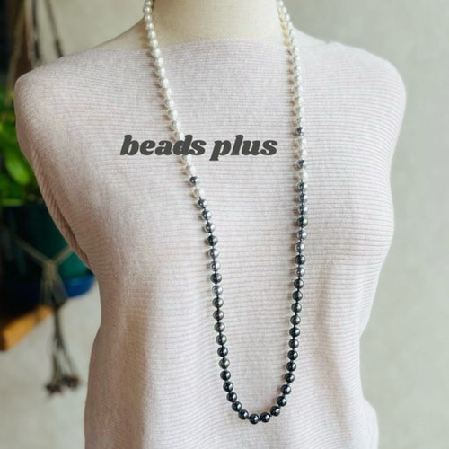 コットンパールグラデーションブラック ネックレス・ペンダント beads 