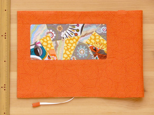 【再販】ブックカバー（文庫判） ～ウキウキ気分で～ 2枚目の画像