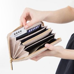 《一番人気！選べる7色》ラウンドファスナー・長財布☆彡大容量・カード12枚収納・クロコダイル型押しレザー・くすみカラー 18枚目の画像