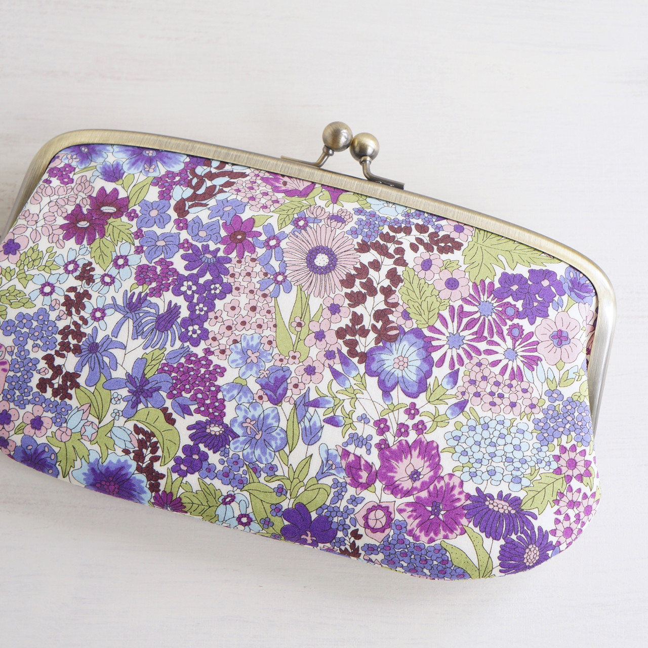 ■リバティの親子がま口長財布・マーガレットアニー / パープル ■