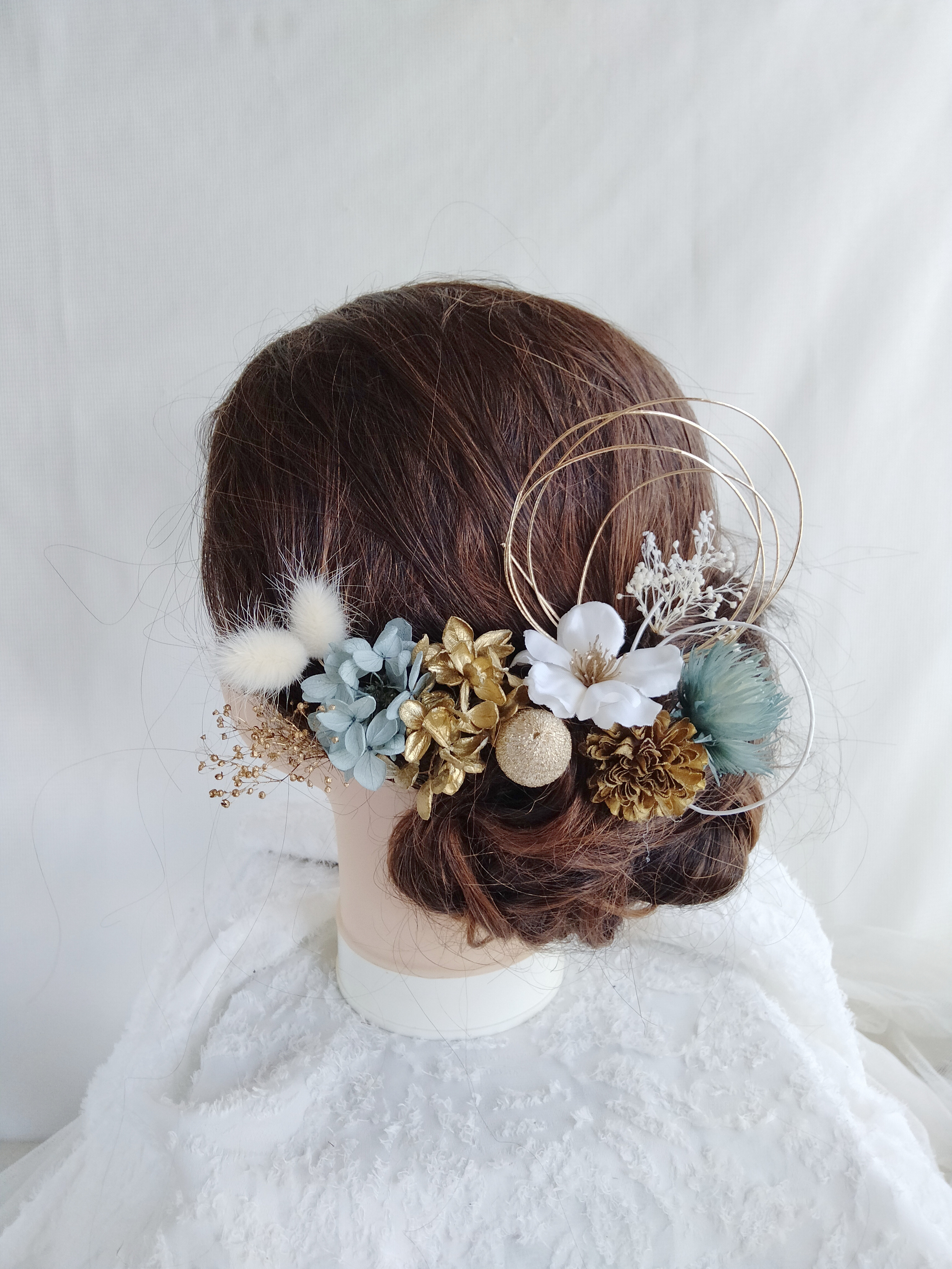 ショートヘア／ボブへアにもおススメの髪飾り 　ヘア飾り　成人式　卒業式　結婚式　前撮り　振袖　袴　くすみブルー　くすみ青