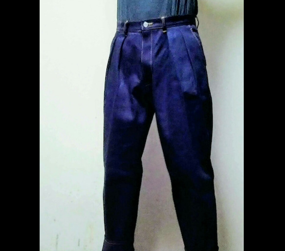 ２タックジーンズ 1枚目の画像