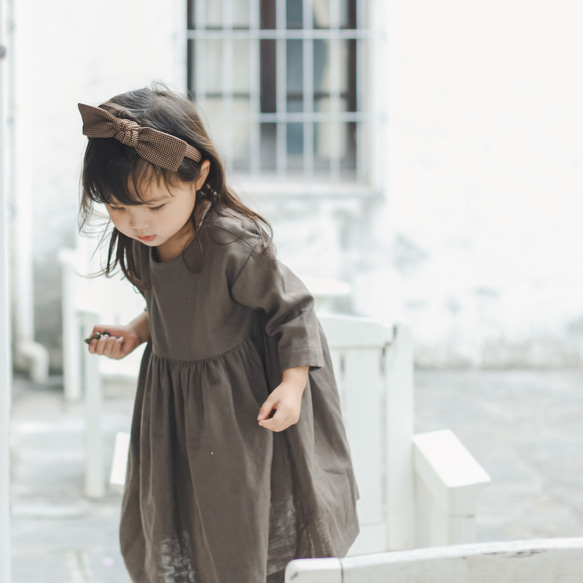 《80〜130cmオーダー可》 ココアのナチュラルワンピース 女の子 おしゃれ かわいい 大人っぽい 子供服 無地 茶 6枚目の画像