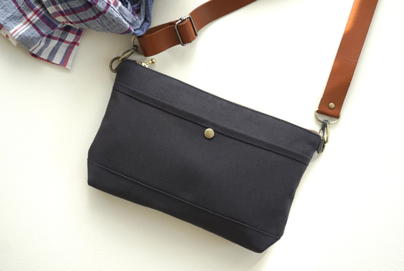 当店人気NO.2 浜松帆布サコッシュ (M)黒 1枚目の画像