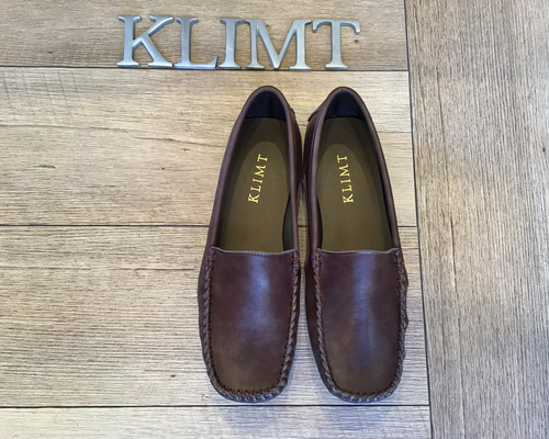 足を包み込む楽ちん本革モカシン 靴 ダークブラウン スリッポン KLIMT