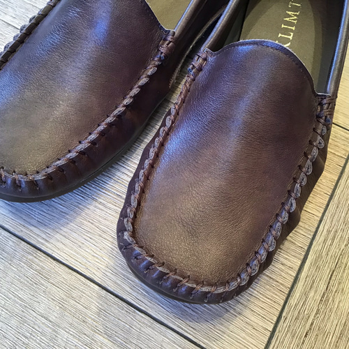 足を包み込む楽ちん本革モカシン 靴 ダークブラウン スリッポン KLIMT