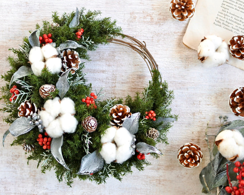 冬の三日月リース25㎝ プリザーブドフラワー クリスマス コットン
