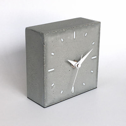 コンクリート置き時計C-type《送料無料》　-コンクリート/モルタル/セメント雑貨- 1枚目の画像