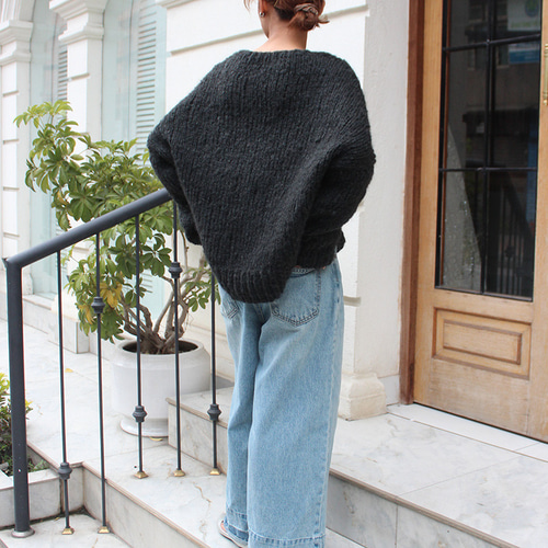 ◉軽ふわ手編みニット◉モヘアショートセーター ブラック ニット