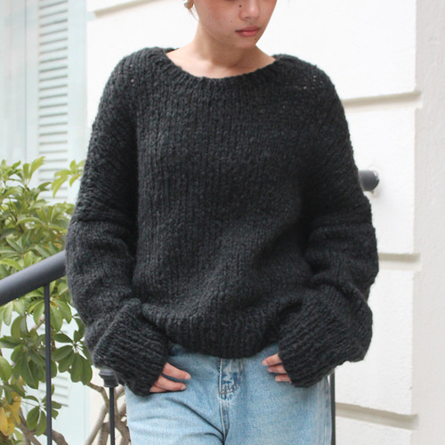 ◉軽ふわ手編みニット◉モヘアショートセーター ブラック ニット