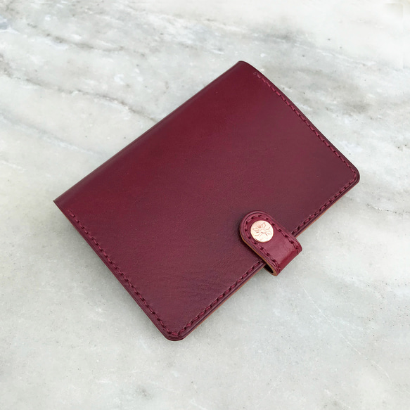 Toscana 皮革護照夾 -酒紅色 第2張的照片