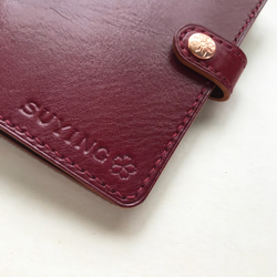 Toscana 皮革護照夾 -酒紅色 第6張的照片