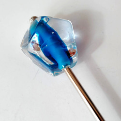 ガラスの氷かんざし　ティールブルー　浴衣にぴったり　とんぼ玉かんざし 3枚目の画像