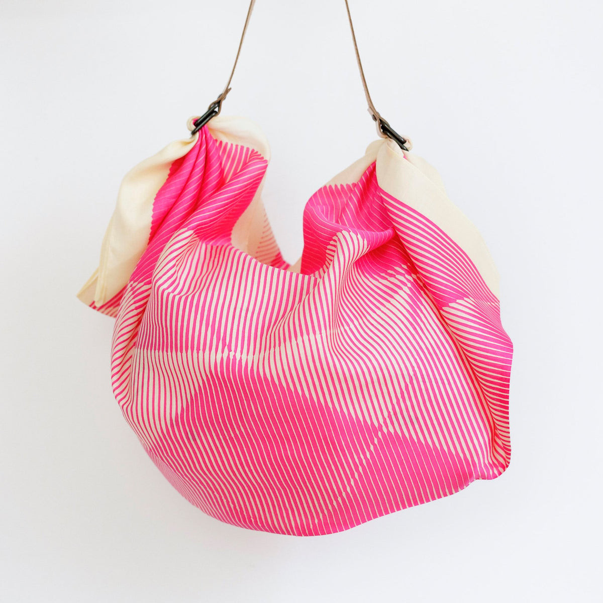 KELTY FUROSHIKI BAG(6) キャンプ キャンプその他 036502132 楽天市場】【 KELTY / ケルティ 】 FUROSHIKI BAG フロシキ