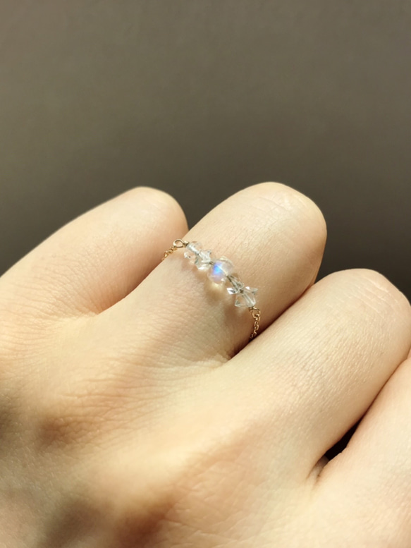 [14KGF] 寶石級藍色月光石 x 閃靈鑽鏈條戒指 第1張的照片
