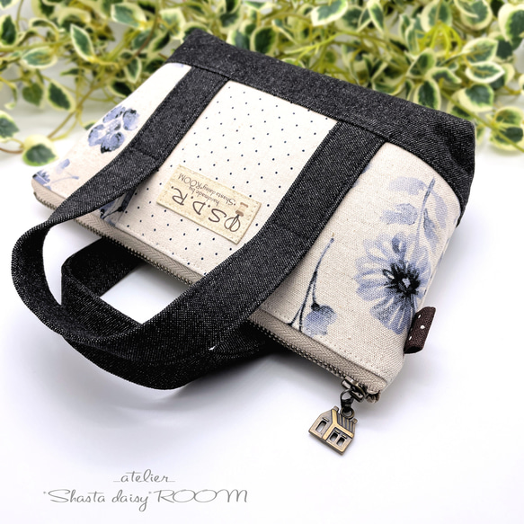 Handbag type*The zipper porch*Small size*Flower* 第9張的照片