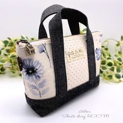 Handbag type*The zipper porch*Small size*Flower* 第3張的照片