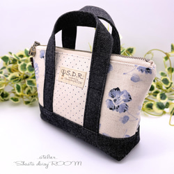 Handbag type*The zipper porch*Small size*Flower* 第4張的照片