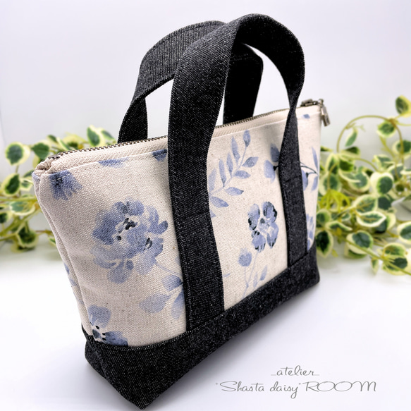 Handbag type*The zipper porch*Small size*Flower* 第5張的照片