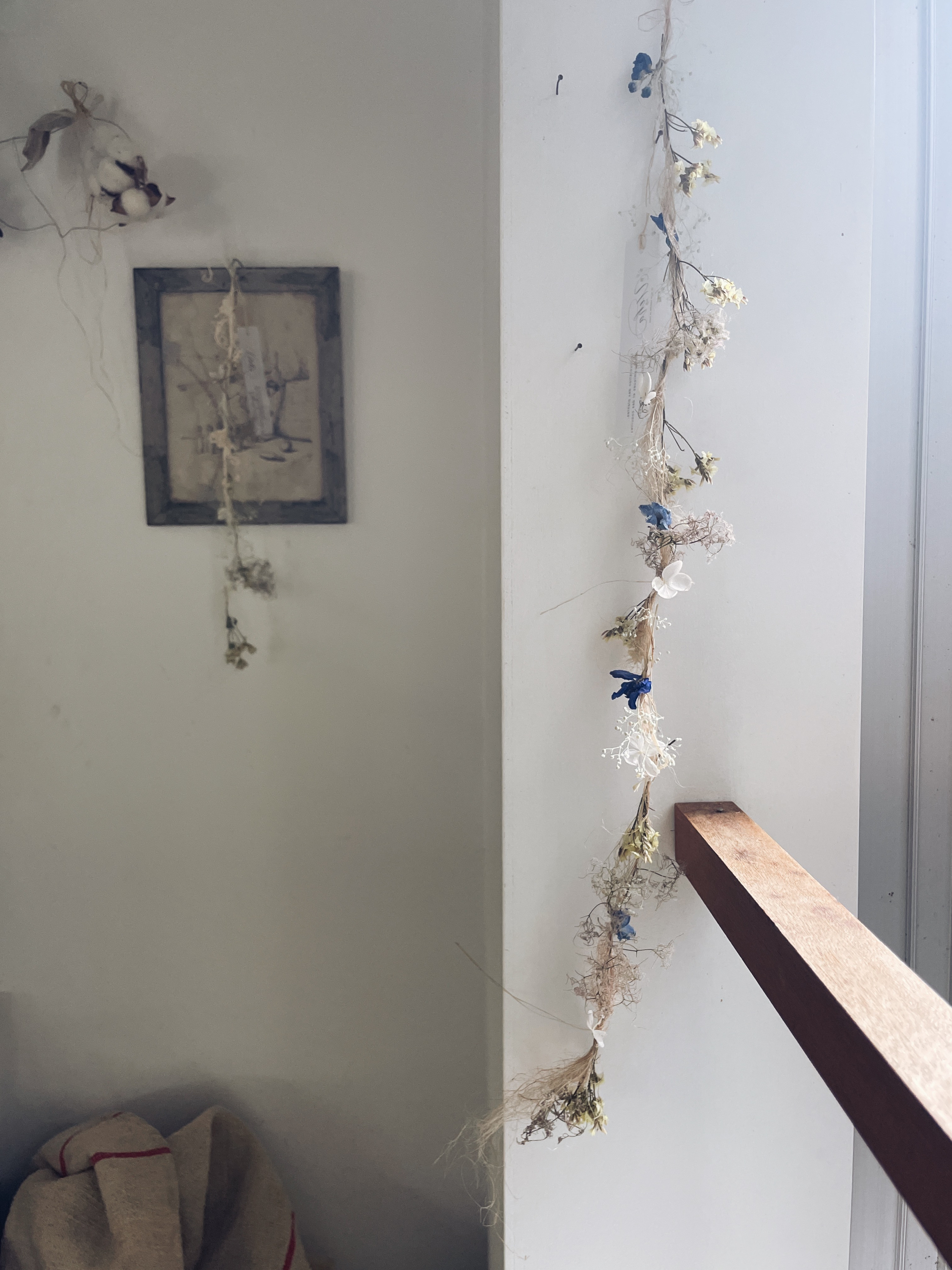麻編みガーランド スモークツリーとデルフィニウム 白M ドライフラワー