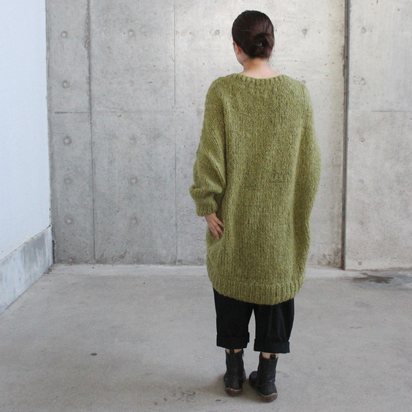 淺綠橄欖色手工編織馬海毛長開襟衫 第4張的照片