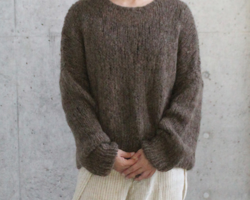 ◉軽ふわ手編みニット◉モヘアショートセーター カーキブラウン ニット