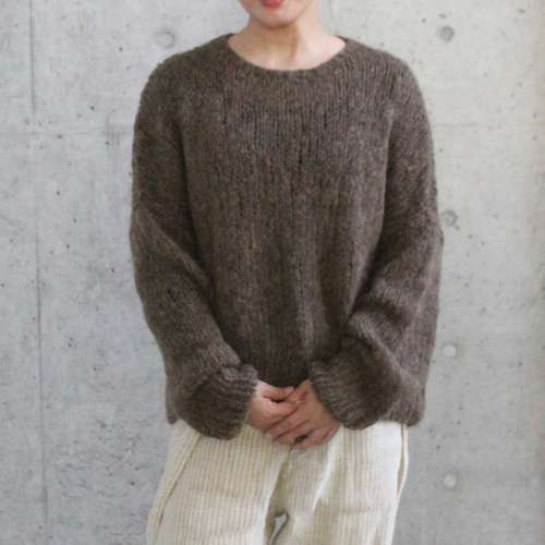 ◉軽ふわ手編みニット◉モヘアショートセーター カーキブラウン ニット