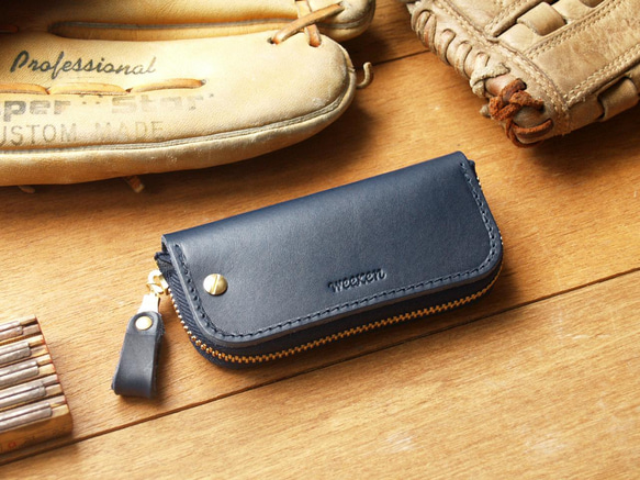 【週年慶特價 690】原價 1090【客製化刻字】Navy Blue 真皮鑰匙包 (英文刻印/禮盒包裝) 生日禮物 第14張的照片