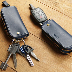 【週年慶特價 690】原價 1090【客製化刻字】Navy Blue 真皮鑰匙包 (英文刻印/禮盒包裝) 生日禮物 第9張的照片